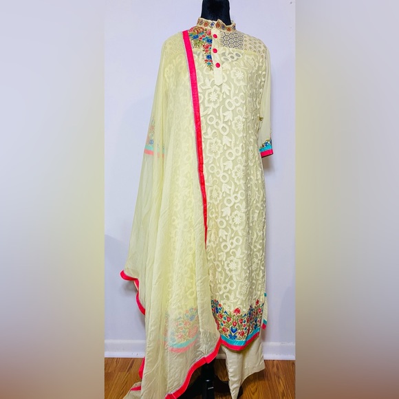 Indian Khaadi Pret Floral Embroidered Designer Multicolor Salwar Kameez 3 Pc - Picture 1 of 6